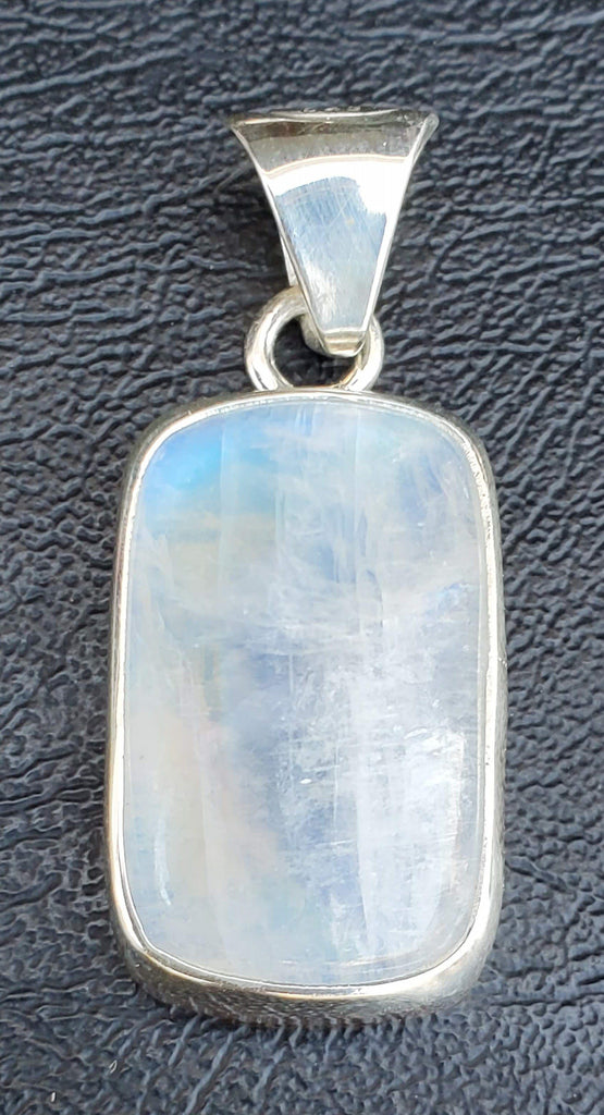 Pendants - Moonstone Pendant